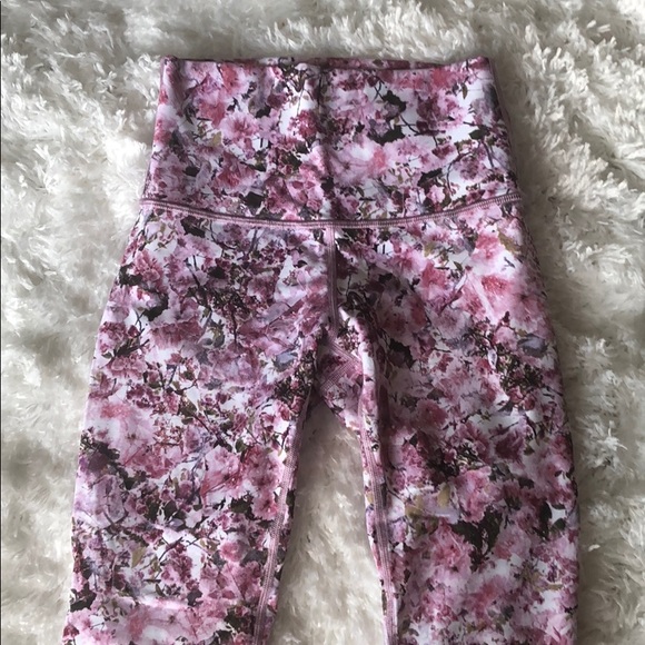 lululemon athletica Pants - Lululemon wunder under leggings full length